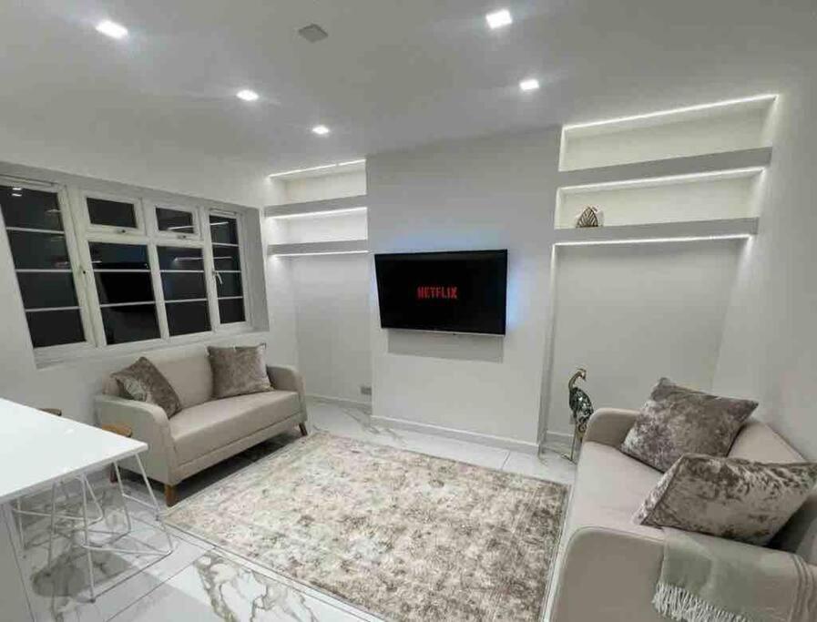 Premium Private Apartment Minutes To Central 런던 외부 사진